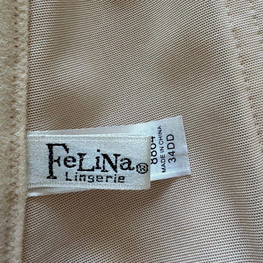EUC Felina strapless thong bodysuit , wore ONCE, size 34 DD - Picture 10 of 11
